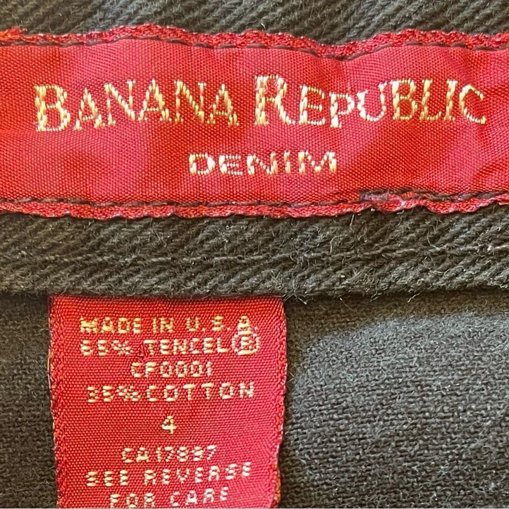 Womens’ Banana Republic High Rise Mom Jeans Size 4 - Picture 3 of 3